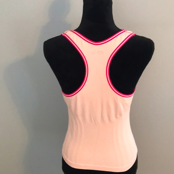 Racer back form fitting tank light Pink with magenta trim - Picture 2 of 9